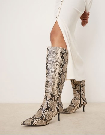 PU heel knee boot in snake print