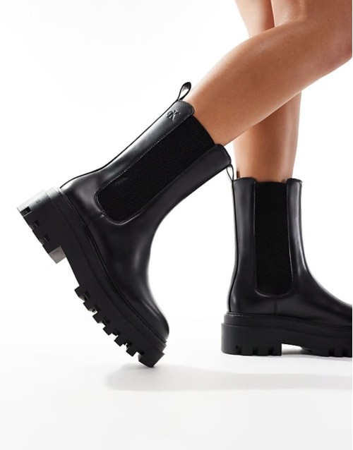 flatform chelsea boot in black