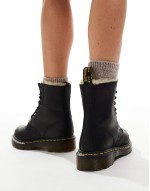 1460 serena black wyoming boots in black leather