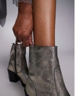 leather heeled cowboy boot in silver