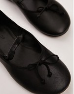 Brooke leather unlined ballet flats in black