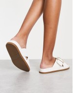Flash buckle cross vamp flat sandals in white
