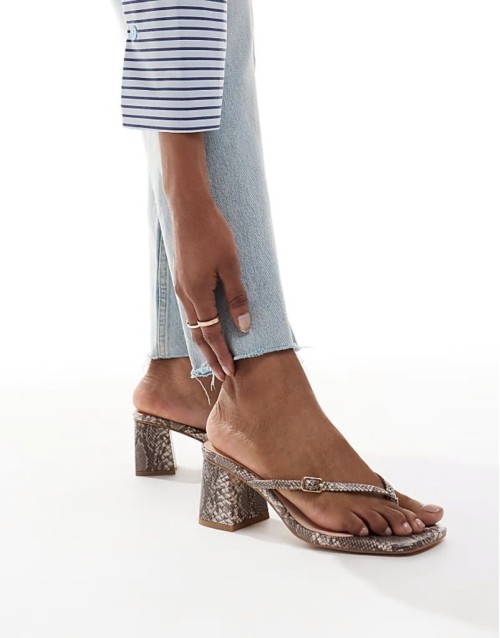 buckle detail thong heeled sandals in snake